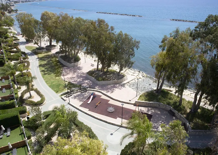 Harmony Bay Hotel