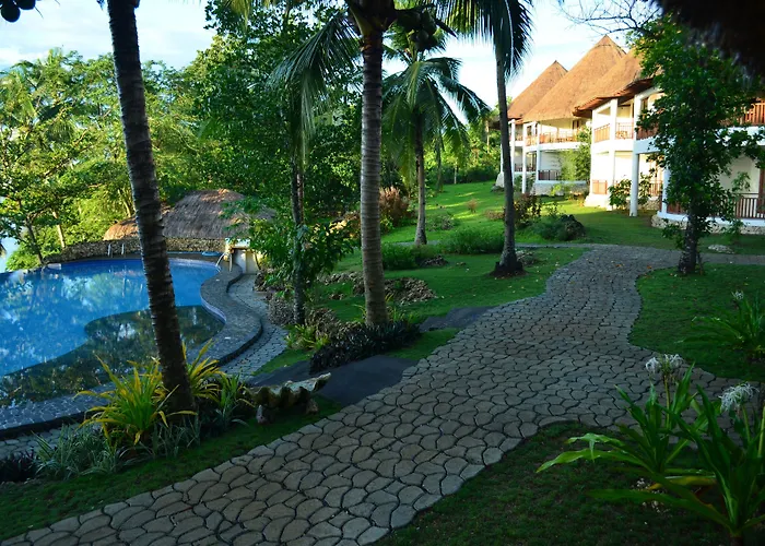 Amun Ini Beach Resort & Spa