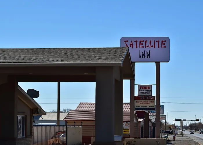 Satellite Inn