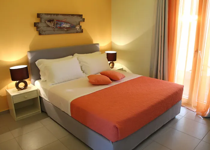 Effi Apartments