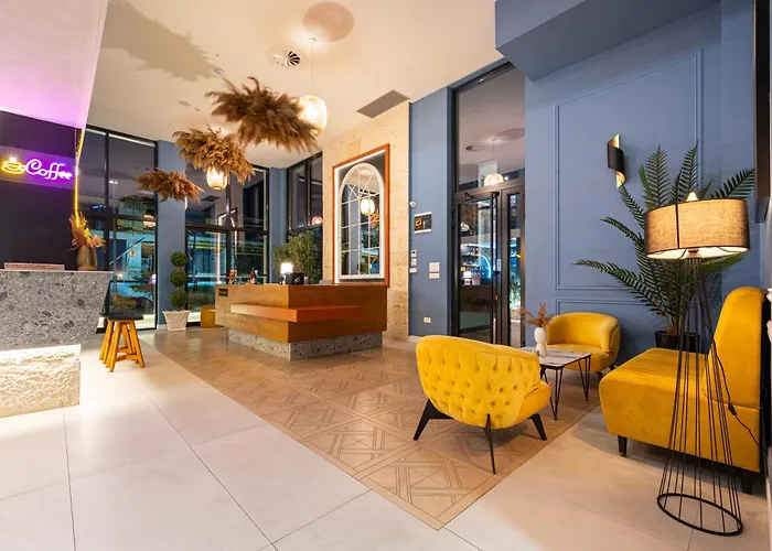 Invictus Hotel