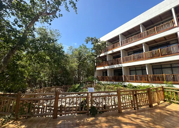 Hotel Mundo Maya Tulum - Jaguar Park & Beach