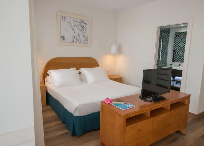 H10 Ocean Suites (Adults Only)