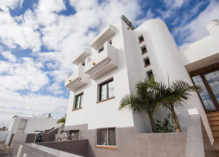 Surf Riders Fuerteventura (Adults Only)