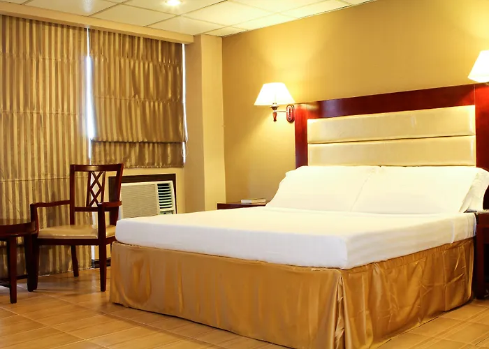 Star Plaza Hotel
