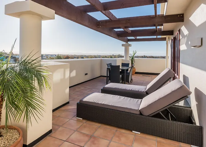 Fino Hotel & Suites