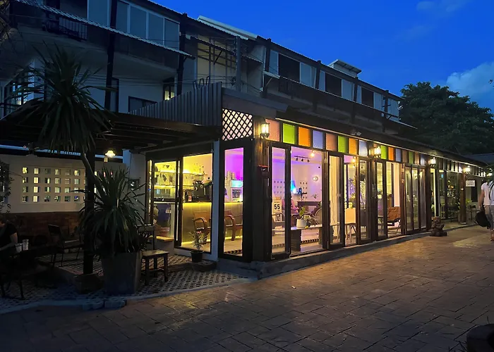 Pha Thai House