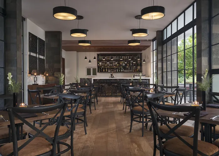 Akana Boutique Hotel