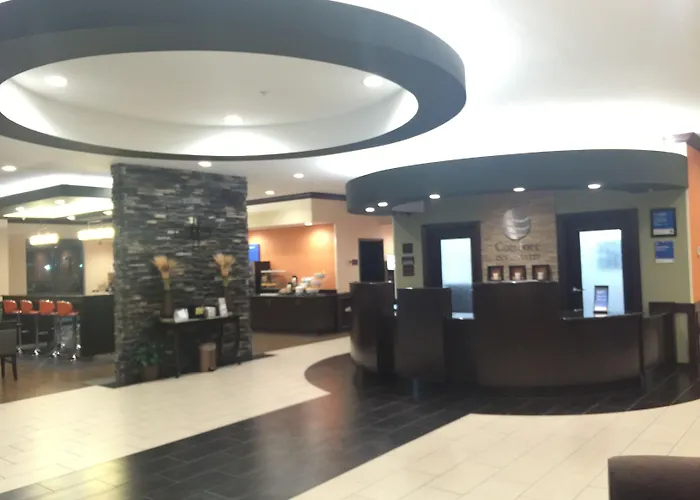 Comfort Inn & Suites Moore - Oklahoma City