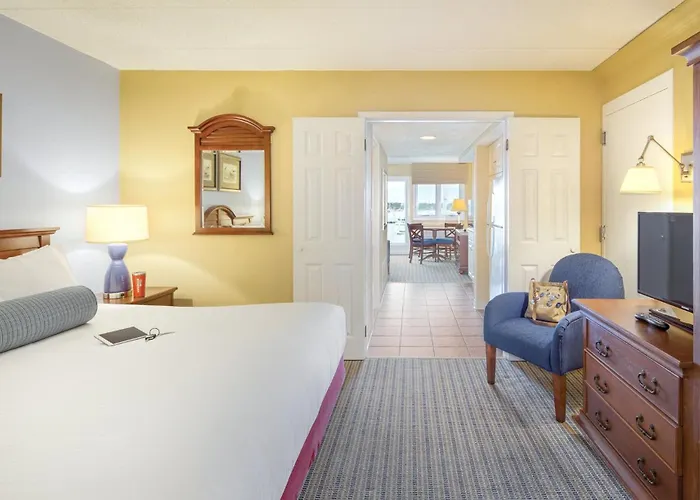 Club Wyndham Inn On Long Wharf