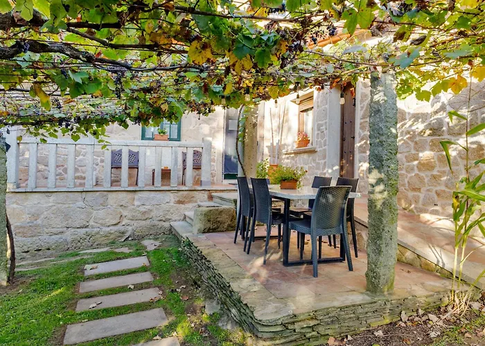 Casa Rural Os Carballos