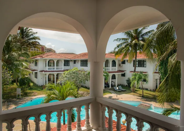 Bahari Dhow Beach Villas