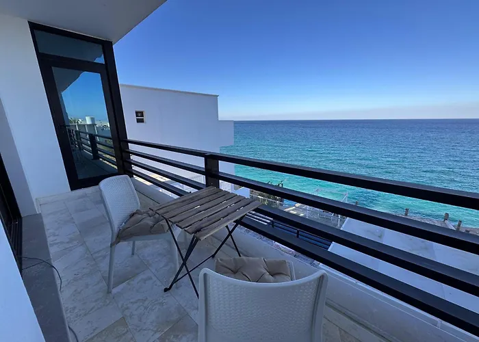 Wadi Shab Beach Villa