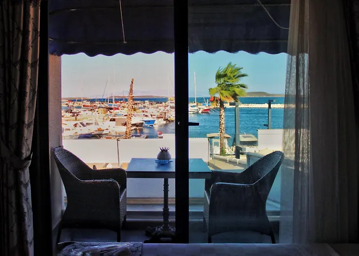 Urla Marin Otel