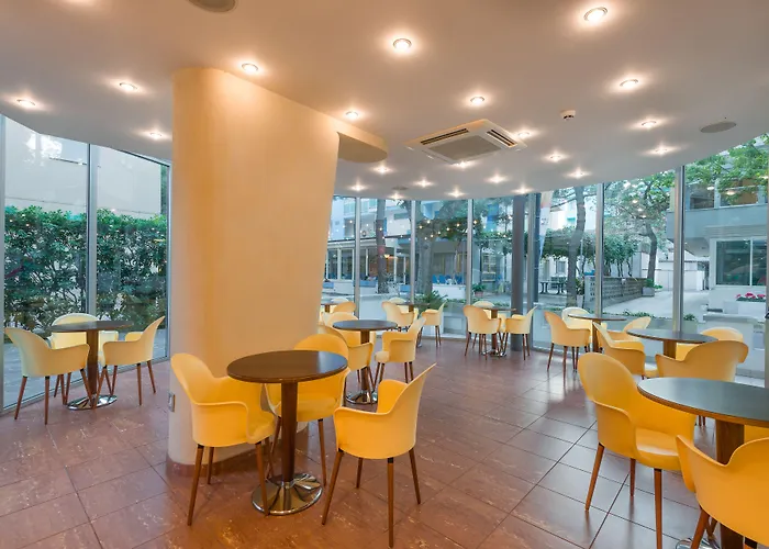 Hotel Ras