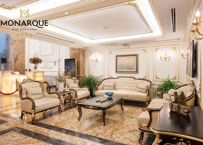 Monarque Hotel Danang