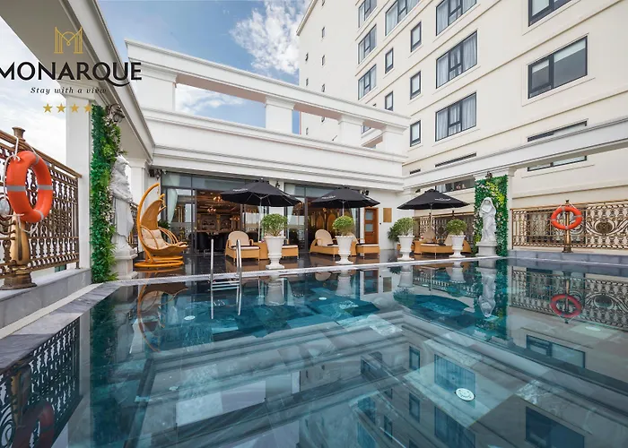 Monarque Hotel Danang