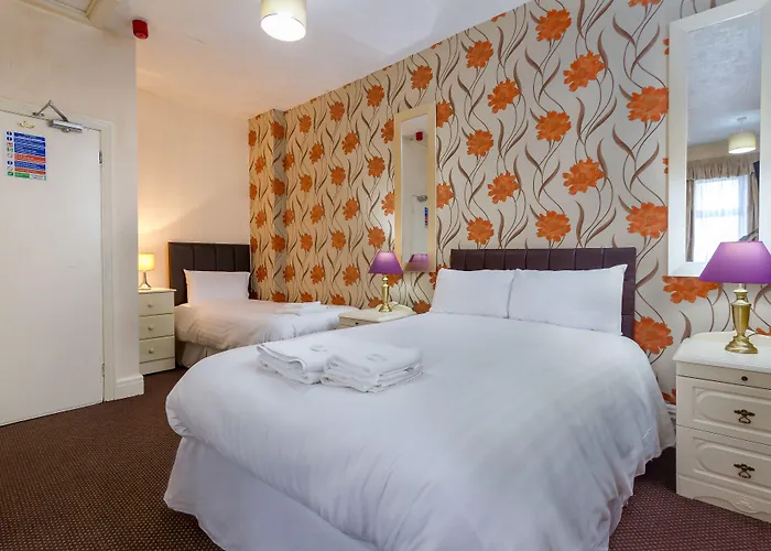 Maples Hotel