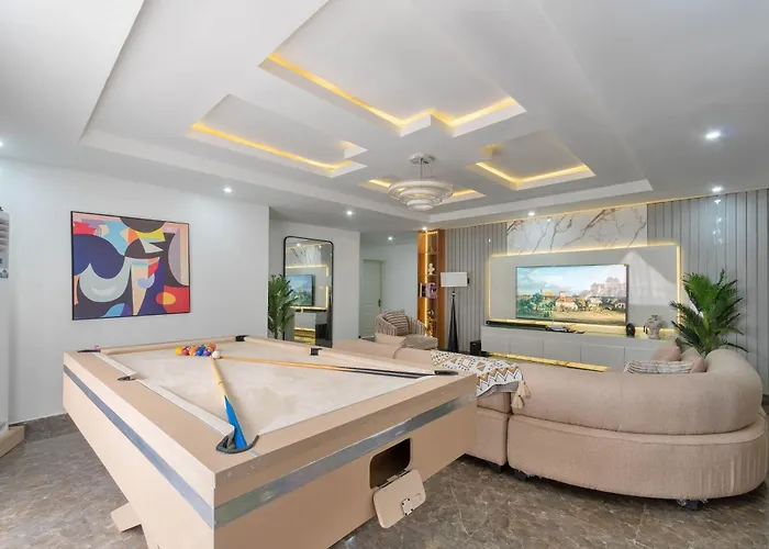 Oniru VI Br 3Ba - Spacious, Fast Wifi, Pool, Free Parking