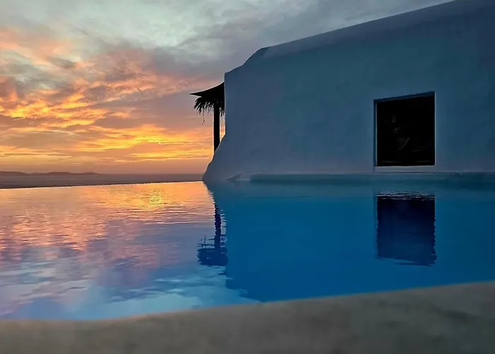 Elli Tropical Luxury Suites Sunset-Infinity Pool- Sea Side-Near Center Parking