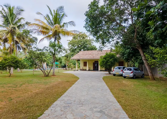 Green Hideaway - Villa With Private Pool, 8 Mins To Galle Fort