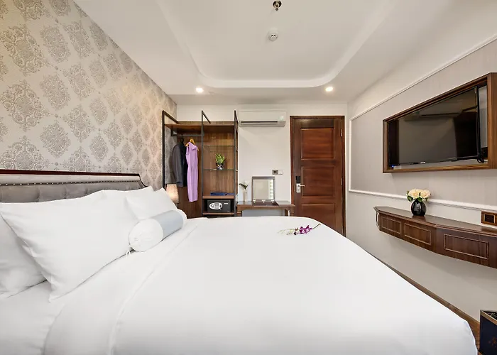 Halina Hotel And Apartment