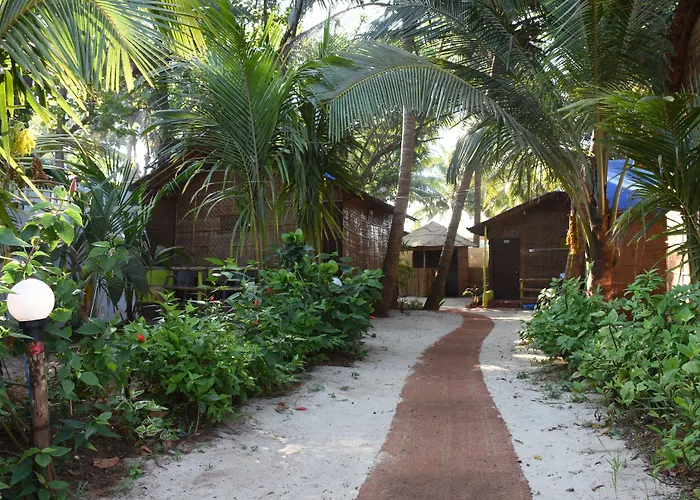 Sunset & Waves Resort, Mandrem Beach