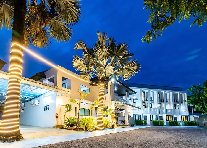 Phuket Leisure Time Hotel
