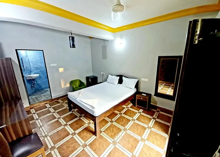 Morgim Beac̣H Room