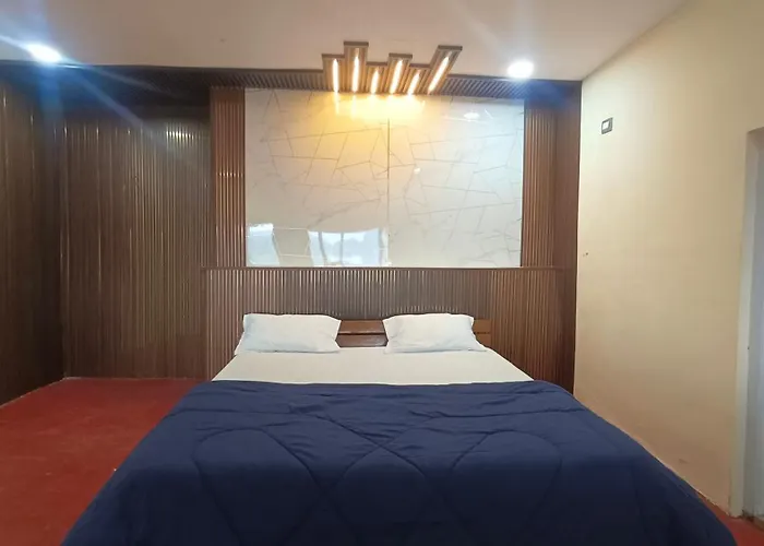 Kings Court Village Resort