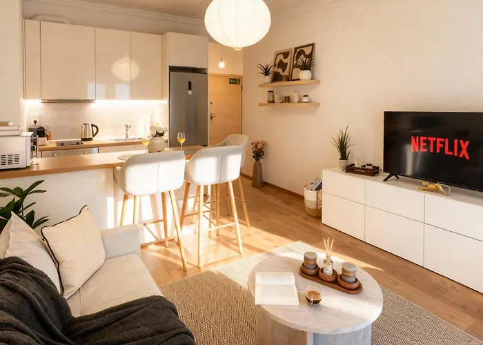 Maison Koromila - Boutique Apartment By The Sea