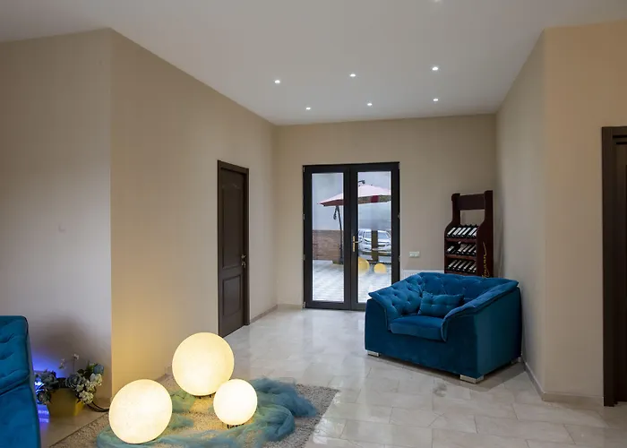 Golden Boutique Hotel