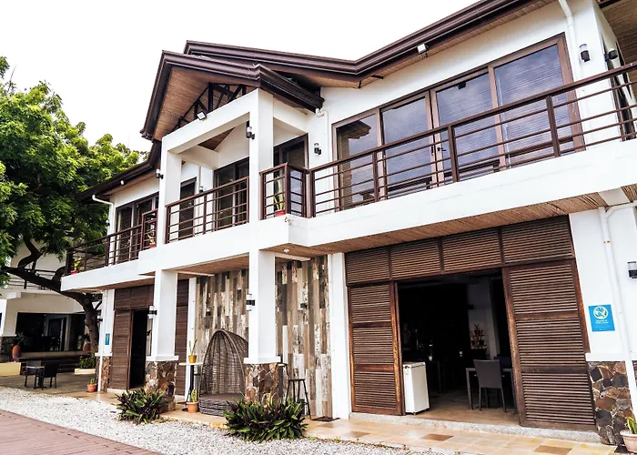 Altamare Dive And Leisure Resort Anilao