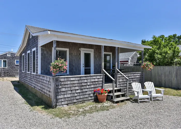 Truro Beach Cottages