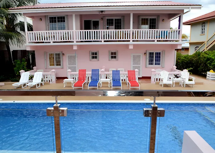 Miramar Suites