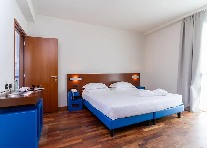 Hotel Balance