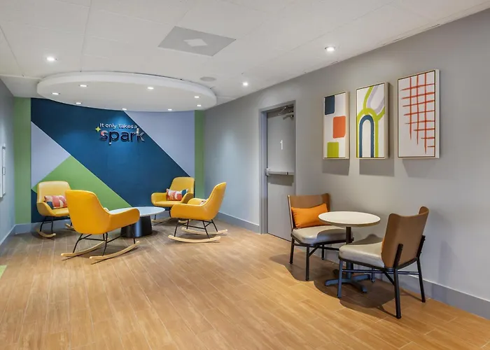Spark By Hilton Atlanta Airport South College Park