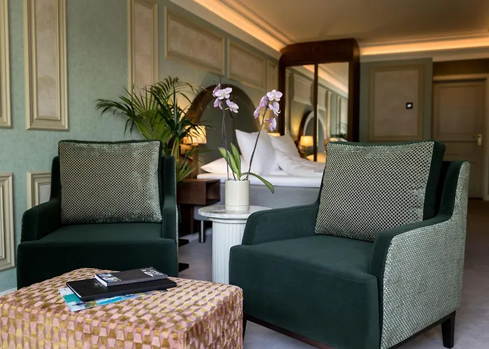 Walaker Hotel
