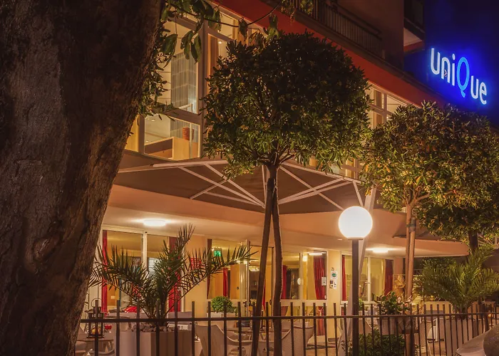 Unique Hotel
