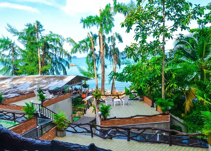 Baan Tubkaek Hotel