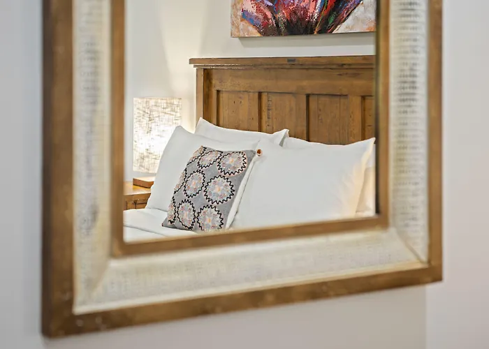 Airlie Guest House