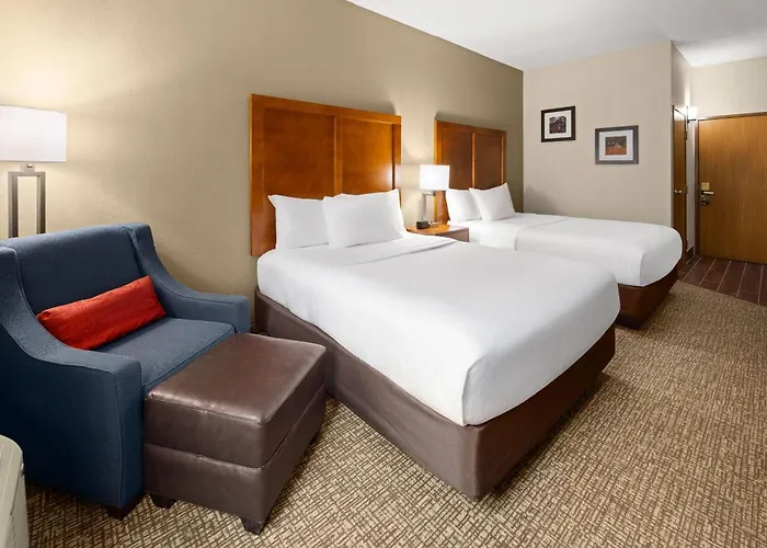 Wingate By Wyndham Pittsburgh New Stanton