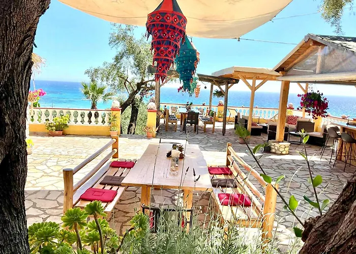Pelekas Beach Apartments Rolling Stone