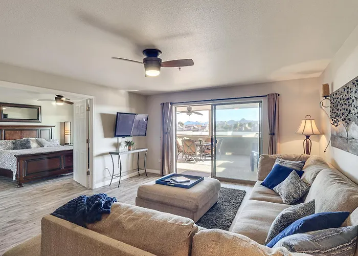 Walkable Waterfront Oasis W/ London Bridge Views!