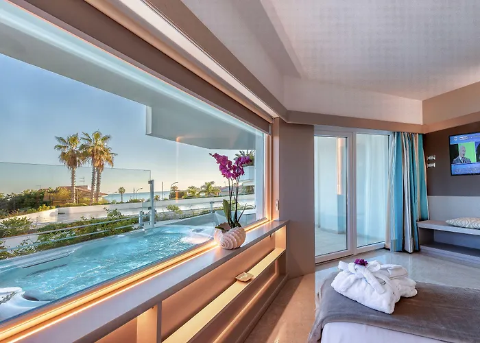 Acacia Palace (Adults Only)