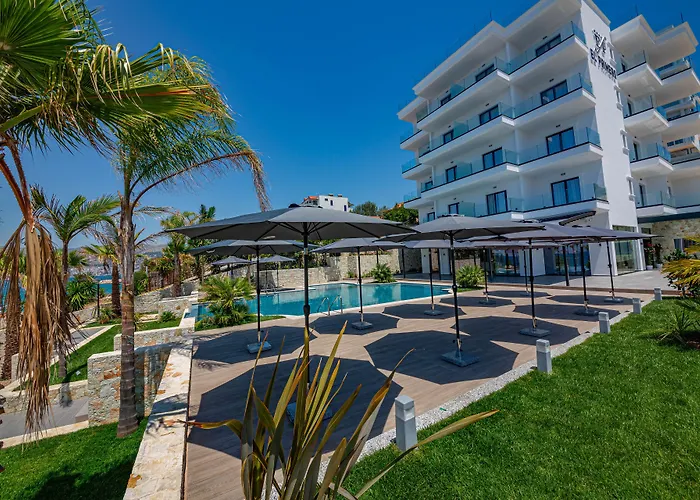 El Primero Hotel