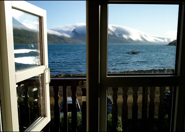 Hotel Djupavik