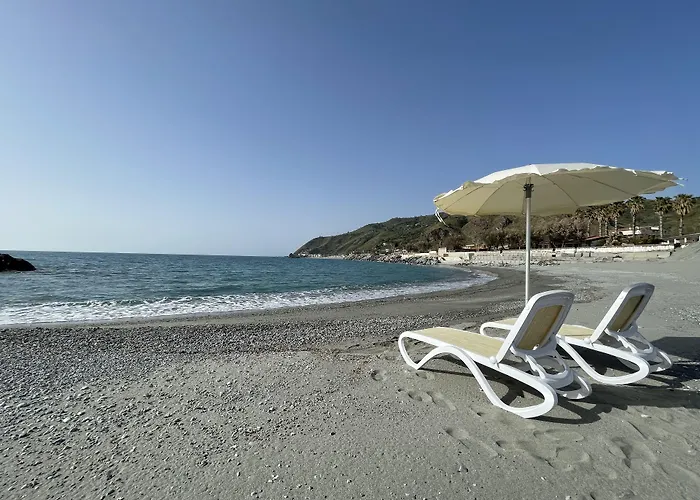 Le Mandrelle Beach Resort