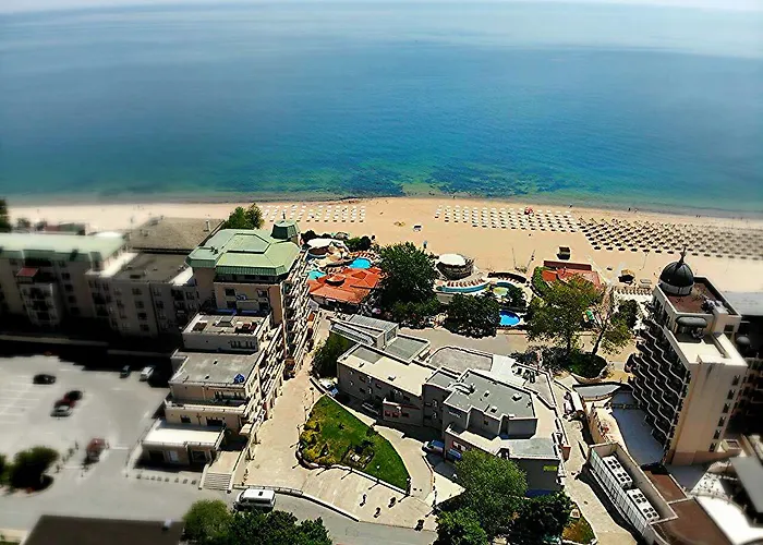 HOTEL IZVORA Beach Front Suites