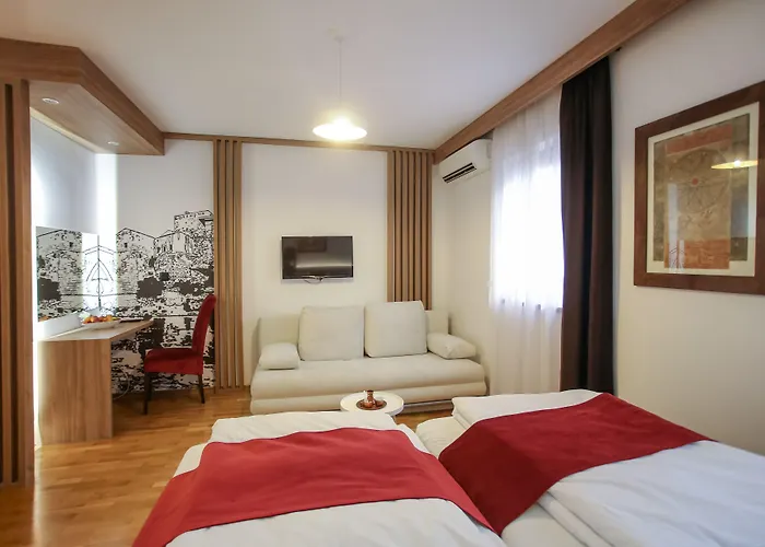 Hotel Emen
